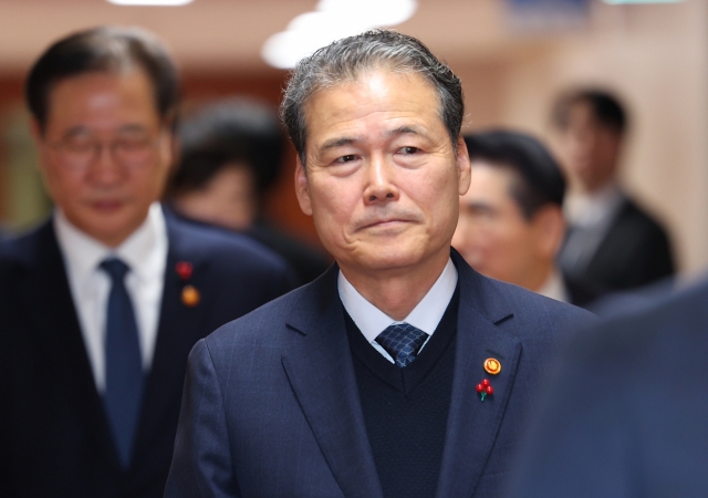 Unification Minister Kim Yung-ho attends a Cabinet meeting at the government complex building in Seoul on Dec. 3. (Yonhap)